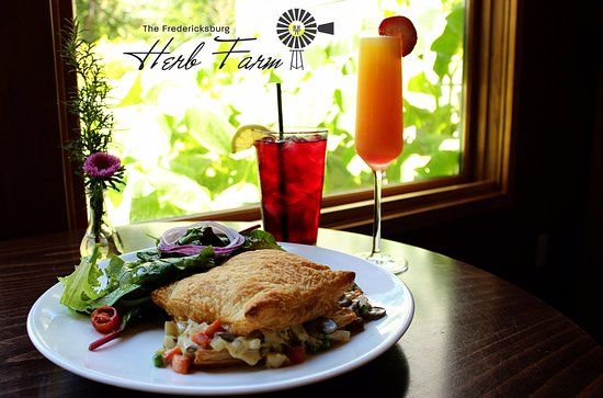 Farm Haus Bistro at Fredericksburg Herb Farm