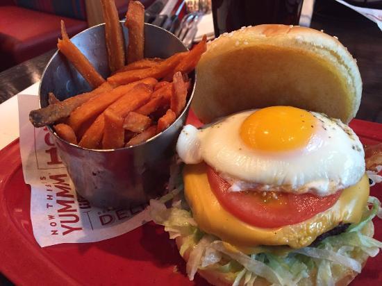 Red Robin Gourmet Burgers