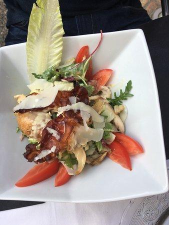 Le Bistrot Du Village