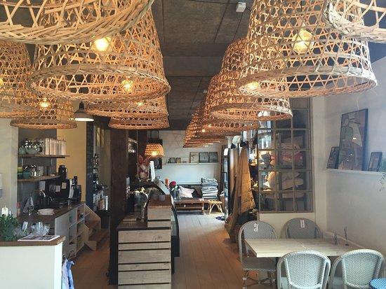 Lulu's Café & Boutique