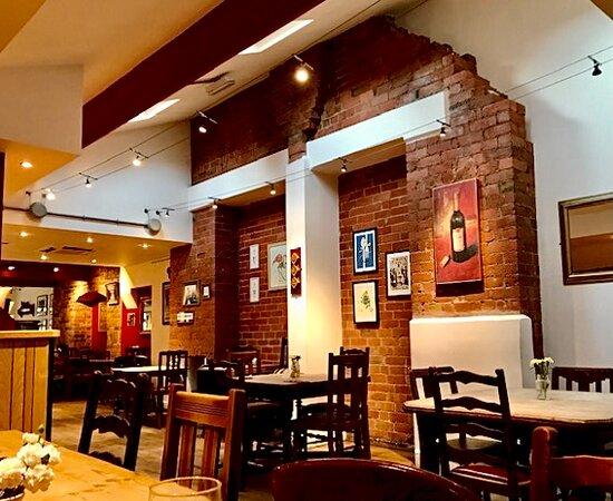 Housmans Restaurant & Bar