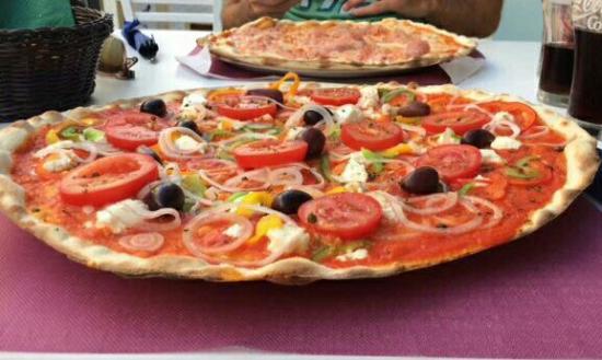 Al Porto Pizza Spaghetti