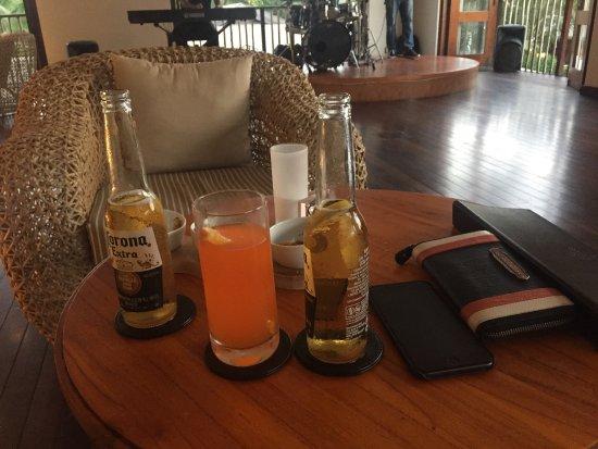 Planters Bar & Lounge