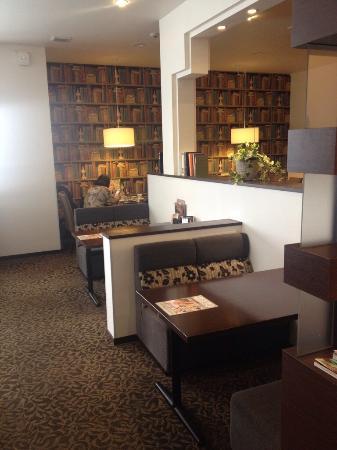 Billion Cafe Nagahama