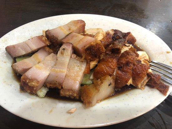 Tong Seng Hainanese Chicken Rice