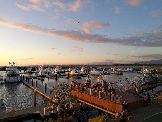 Double Hook Sports Bar