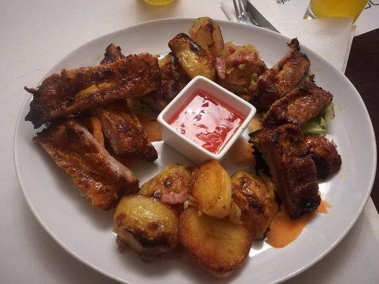 Restaurant de l'hotel Carol