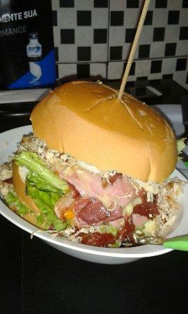Amarelinho Lanches