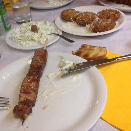 Taverna Ta Hasapakia