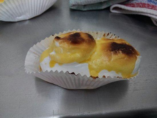 La Traviata Pasteleria-Confiteria