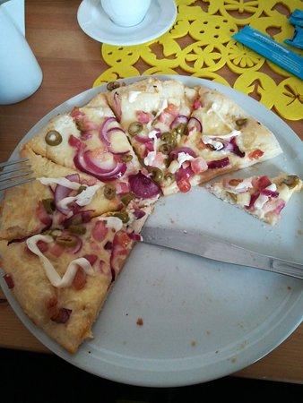 Tokaji Falo Cafe & Pizzeria