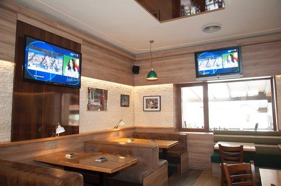 Supporter Sports Pub & Grill