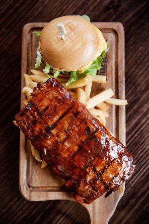 Ribs & Burgers Woolloongabba