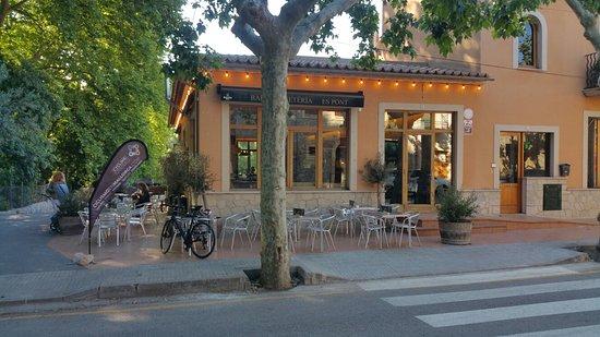 Es Pont Bar