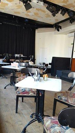 Rozsavolgyi Szalon & Cafe