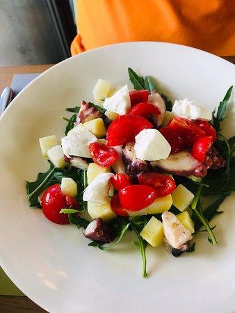 L'Alighieri Caffe e Cucina