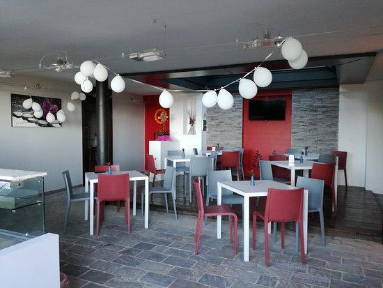 I Due Pini Lounge Bar and Restaurant