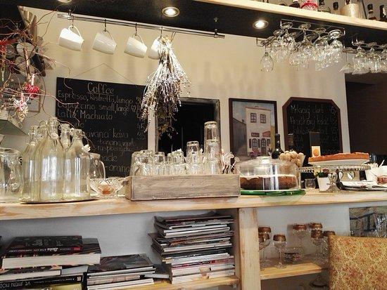 Kafirna Na Starem Plesivci