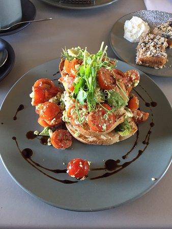 Rise&Co Craft Bakery + Kitchen