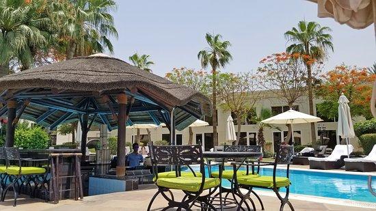 Pool Bar at Le Meridien Dubai