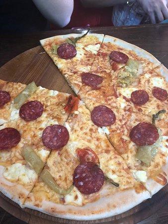 New York Street Pizza