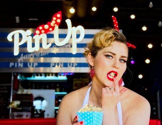 Pin Up American Burger