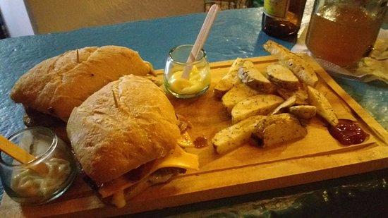 Pulpa Surf Street Food