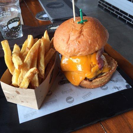 Goose Island Brewhouse