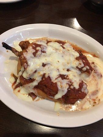 El Azteca Restaurant