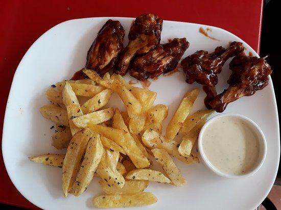 Mustang Wings & Beer