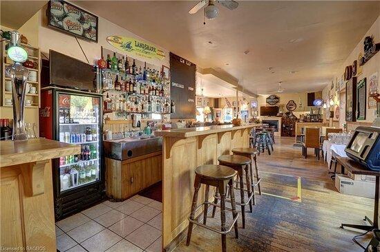 Barrhead Pub & Grill