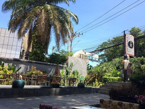 SC Cafe & Restaurant