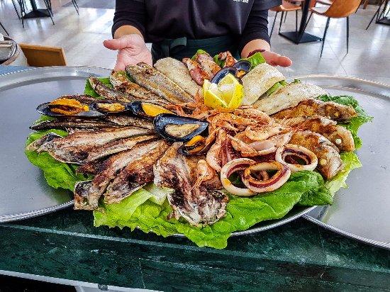 La Plaza Bar de Tapas