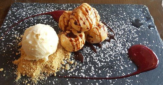 Regan's Gastro Pub and Restaurant