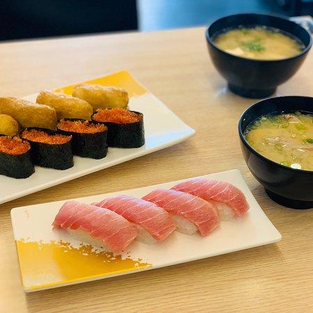 Shun Yi Tuna Sashimi