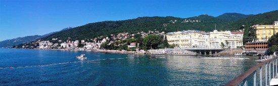 Lido Bevanda Beach Resort