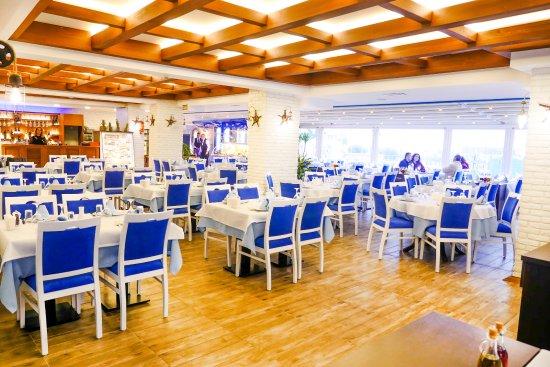 Izmir Balik & Et Restoran