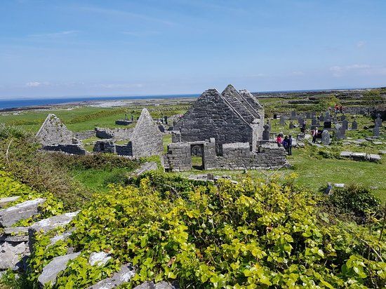 Na Seacht dTeampaill