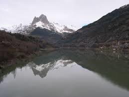 Embalse de Lanuza