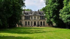 Chateau de Jossigny