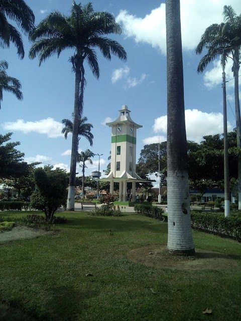 Plaza Almirante Miguel Grau