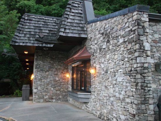 Newfound Lodge Restaurant
