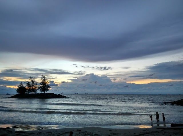 Pantai Tanjung Batu Bintulu