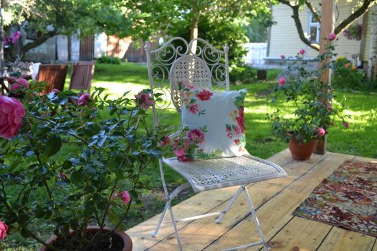 Marta Guesthouse Cafe