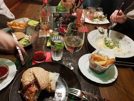 Platzl Restaurant & Bar