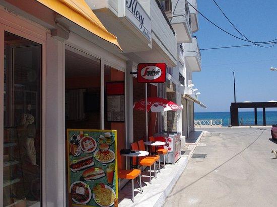 Klery Studios Snack Bar