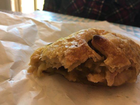 Guyra Country Fresh Hot Bread Shop