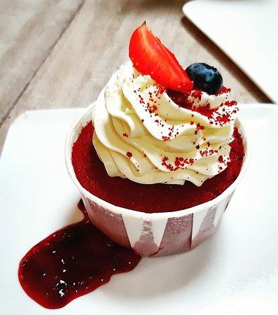 Chelsea's Cup n' Cake