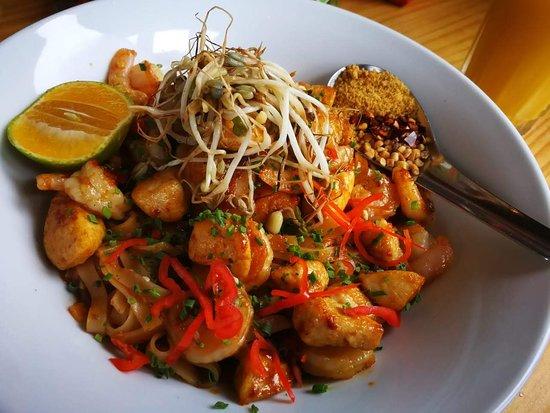 Tuk Tuk Restaurante Bar