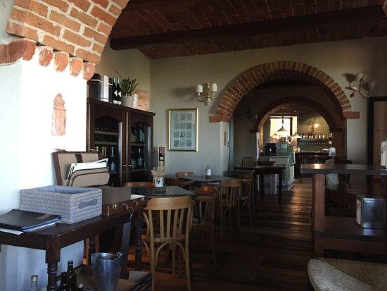 Vineria La Nas Cetta